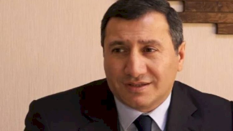    Ermənistanda partiya sədri saxlanıldı     
