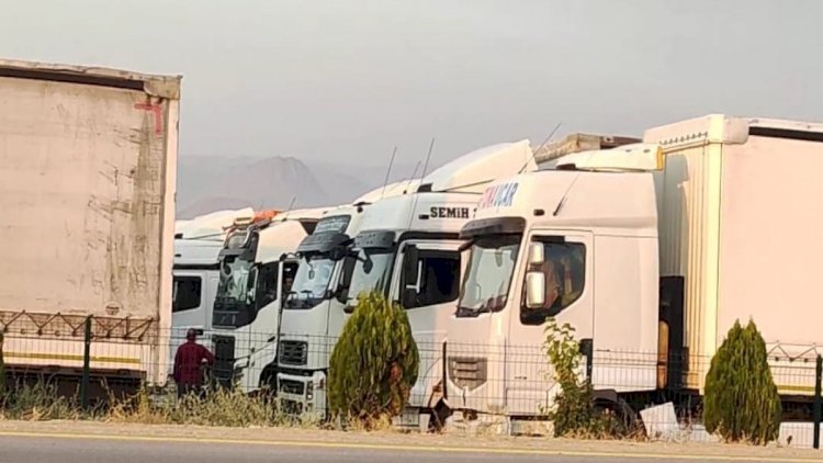    Sədərək gömrüyündə sıxlıq: TIR-lar niyə yerindən tərpənə bilmir?   