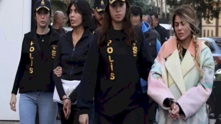    Məşhur bloqqerin sevgilisinə 459 il həbs cəzası    