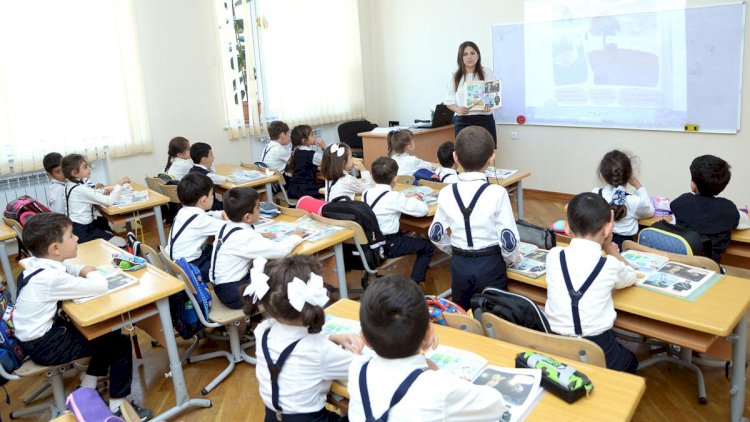   Valideynlərin nəzərinə: Şagird yerdəyişməsi dayandırılır   