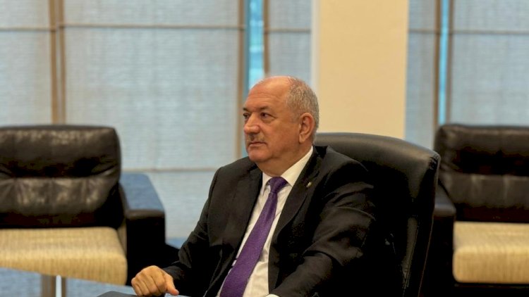    Əziz Əzizov vətəndaşları qəbul etdi, tapşırıqlar verdi   - Fotolar