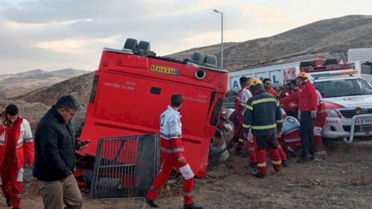    İranda sərnişin avtobusu aşdı - 7 nəfər öldü    