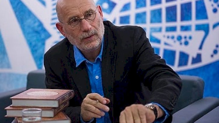    Boris Akunin xarici agent elan olundu   