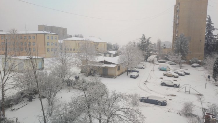    Qar kəsəcək, şaxta olacaq, yollar buz bağlayacaq   - XƏBƏRDARLIQ