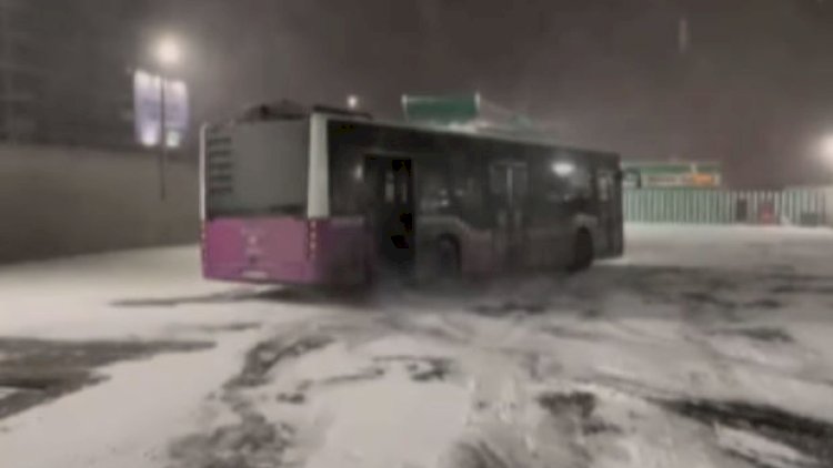    Bakıda “drift” edən avtobus sürücüsü gündəm oldu - Video   