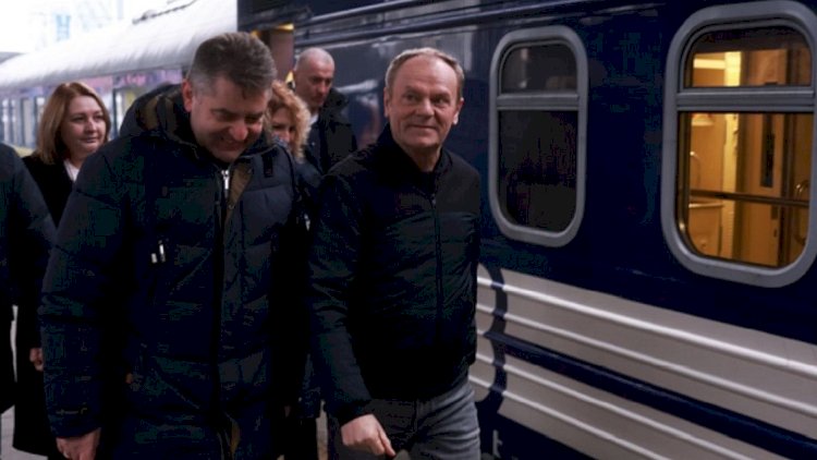    Polşa baş naziri Ukraynaya səfər etdi   