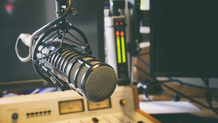    Azərbaycanda yeni radio yayımı üçün müsabiqə elan olundu   