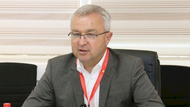    “Brüssel ölkələrin daxili işlərinə qarışır” - Macarıstanlı professor   