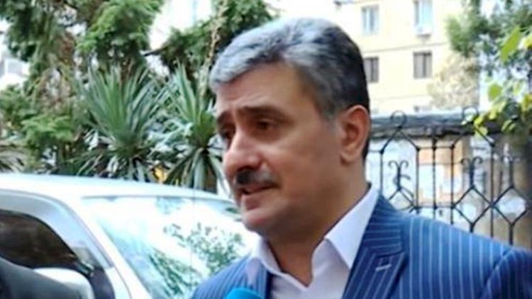    Meyxanaçıları “yıxıb sürüdü”: “Yanlarına bir xanımı salıb...” - Video   