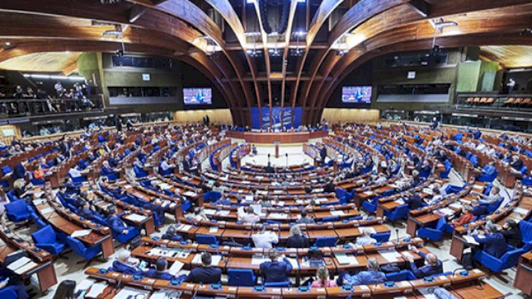    “Bakı, Qərbə meyl edən Ermənistandan fərqli olaraq, çoxvektorlu siyasət yürüdür” -   Rusiyalı politoloq