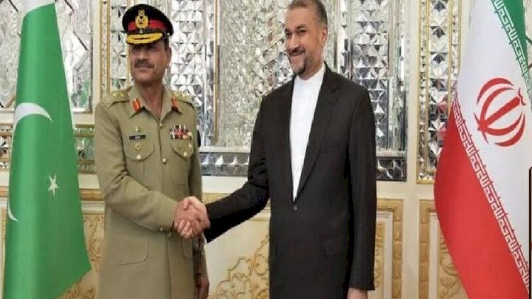    İran XİN rəhbəri pakistanlı generalla görüşdü   