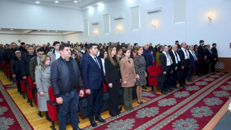    Dünya miqyaslı siyasi lider -Fotolar   