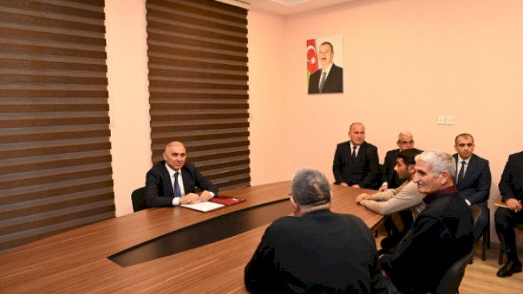    “Azərişıq” ASC-nin sədri Vüqar Əhmədov Saatlıda vətəndaşları qəbul edib   