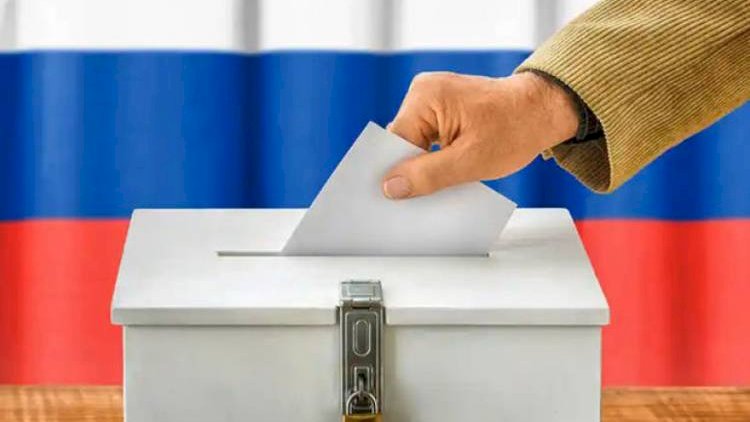    Baburin namizədliyini geri götürdü, xalqı Putini dəstəkləməyə çağırdı   