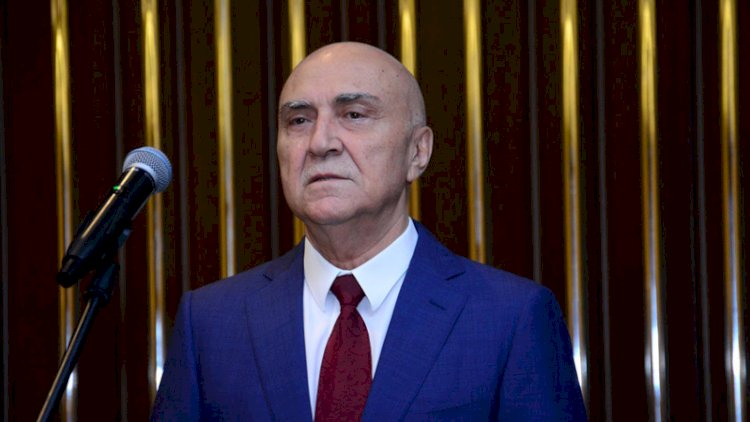    77 yaşlı Valeh Ələsgərov vəzifəsindən gedir?   