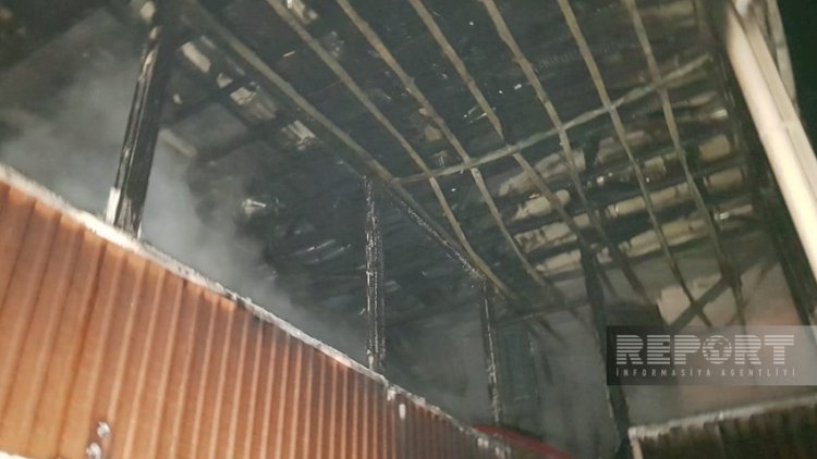    Göyçayda ikimərtəbəli fərdi yaşayış evi yanaraq külə döndü   