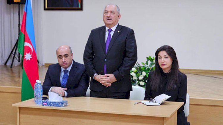    Suraxanı icra başçısı sakinlərlə görüşdü, tapşırıqlar verdi - Fotolar    