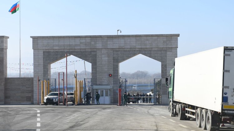    Quru sərhədlər açılarsa: Azərbaycan milyardlar...   