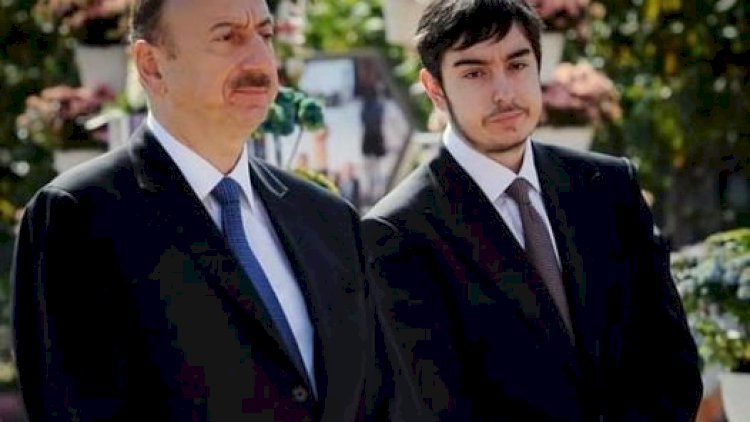   İlham Əliyev və oğlu hərbi obyektlərdə oldu    