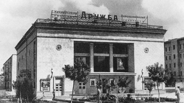    Bakının məşhur kinoteatrı sökülür: Memardan etiraz   