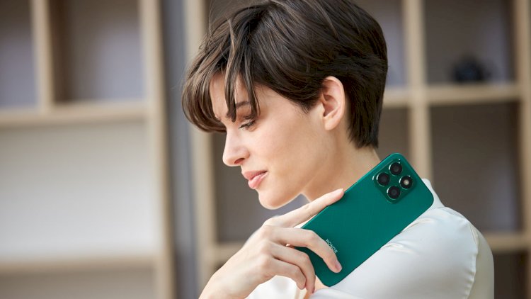    Möhtəşəm, dəbli və əlçatan. HONOR X8b smartfonu sizi necə təəccübləndirəcək   