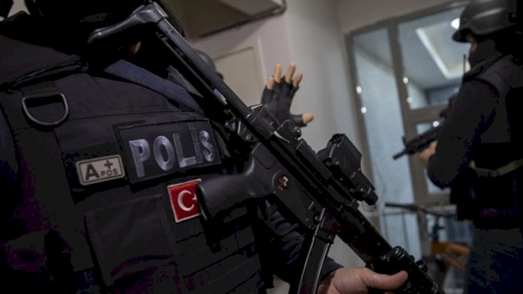    Türkiyədə AKP-nin tədbirində silahlı hücum oldu, xəsarət alan var   