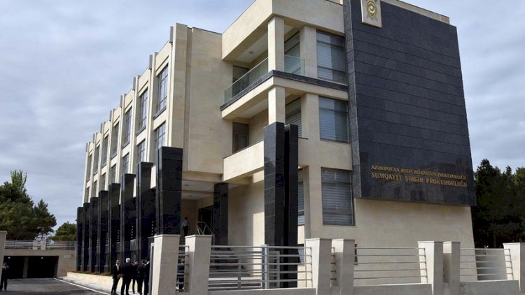    Sumqayıtdakı gimnaziyada mənimsəmə: Cinayət işi açıldı   