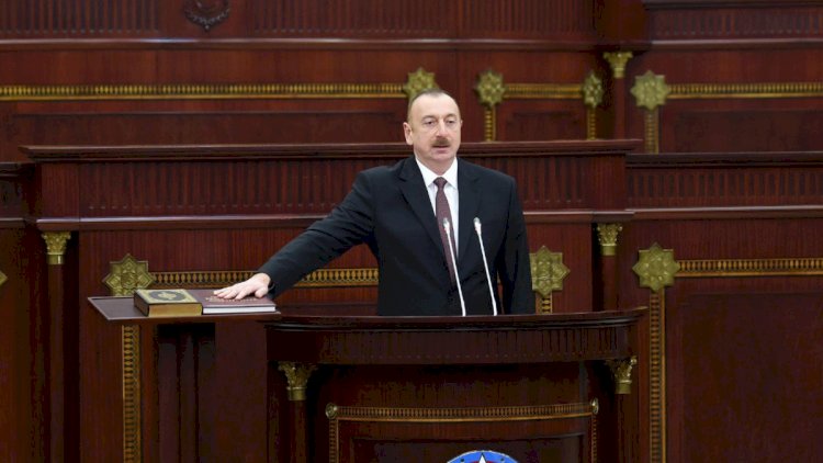    İlham Əliyev and içdi   