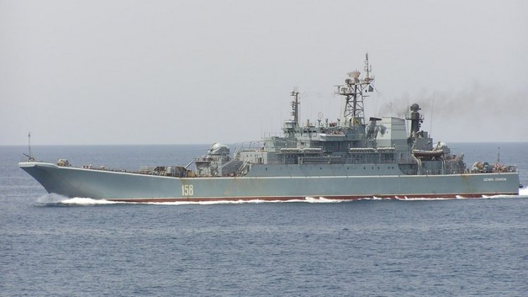    Qara dənizdə Rusiya gəmisi vuruldu   