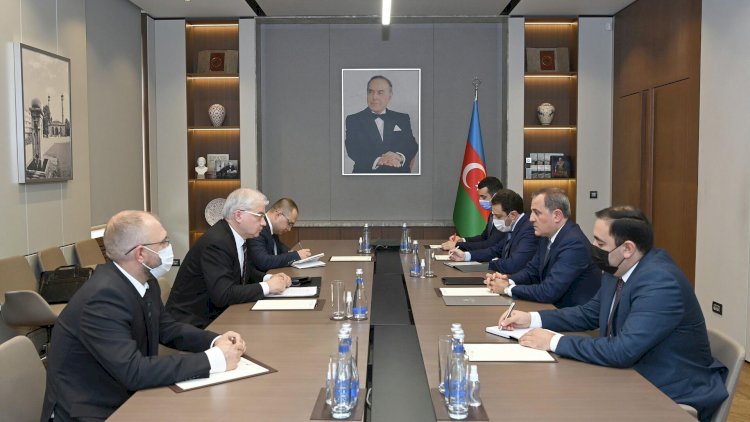    Ceyhun Bayramov İqor Xovayevi qəbul etdi   