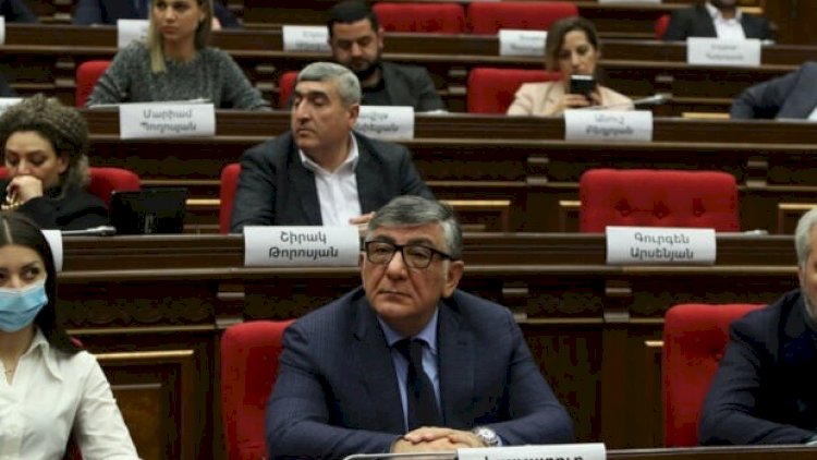    “Birinci qanun pozuntusu bizim tərəfimizdən olub” - Erməni deputatdan etiraf   