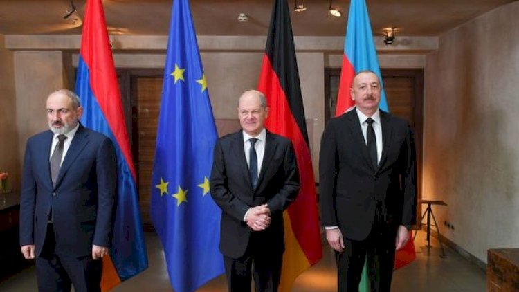    Əliyevlə Paşinyanın 2024-cü ildə ilk görüşü: İrəvanın düşüncəli məmurlara ehtiyacı var   