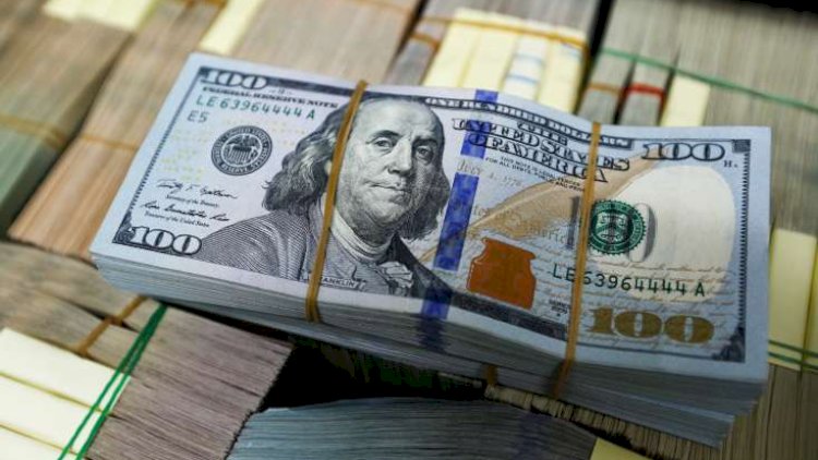    Bankların dollar tələbi yenidən artdı   