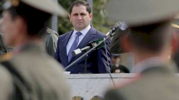    Papikyan da Fransaya getdi   