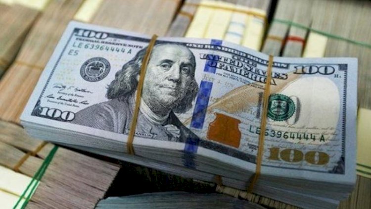     Bugünkü hərracda dollara tələb 105 milyonu ötdü    