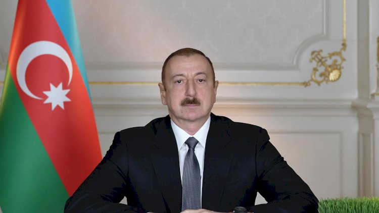    Prezidentə təbriklər gəlməkdə davam edir    