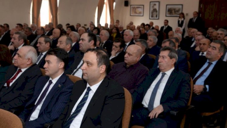    Qərbi Azərbaycanın rayonları və kəndləri üzrə icma sədrlərinin ilk toplantısı keçirildi - Fotolar   