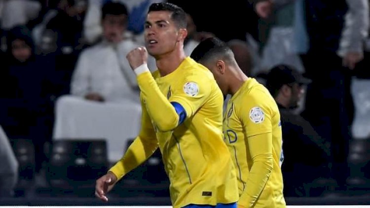    Dünya Ronaldonun etdiyi bu tərbiyəsizlikdən danışır   - FOTO
