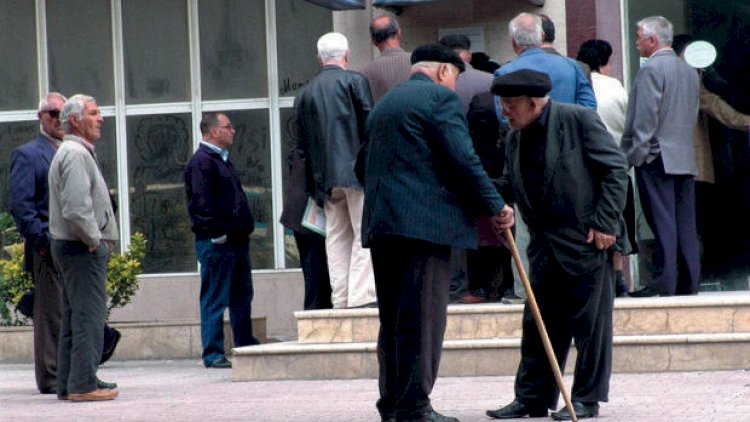    Azərbaycanda yaşa görə pensiyaya çıxanların sayı açıqlandı   