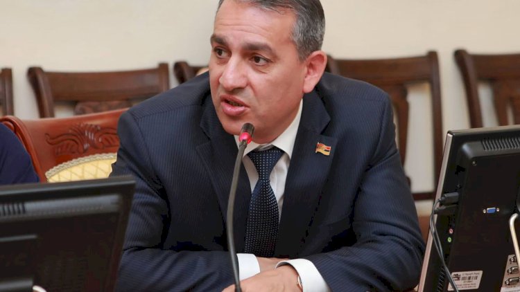    Paşinyanın silahdaşı: Rusiya sərhədçiləri Azərbaycanla sərhədə niyə yerləşdirilib?   