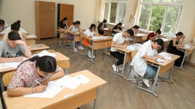    Məktəblərdə imtahanların sayı azaldıla bilər   