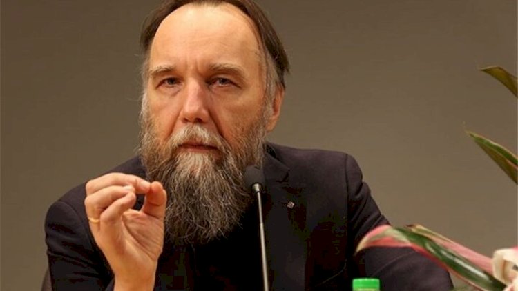    “Rusları türklərə, türkləri də iranlılara qarşı qoymaq istəyirlər” - Dugin   