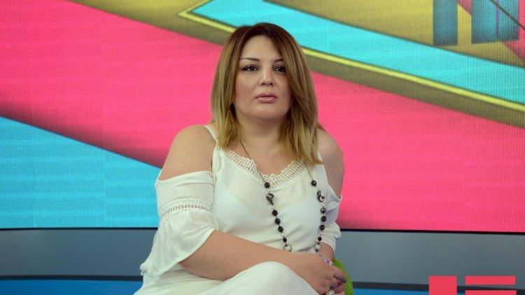    Azərbaycanlı müğənni geyiminə görə toydan qovulub - VİDEO   