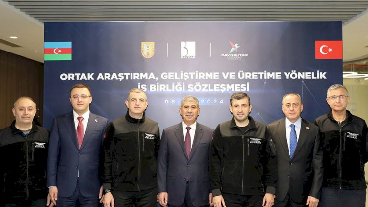    Zakir Həsənov Selçuk Bayraktar ilə görüşdü   
