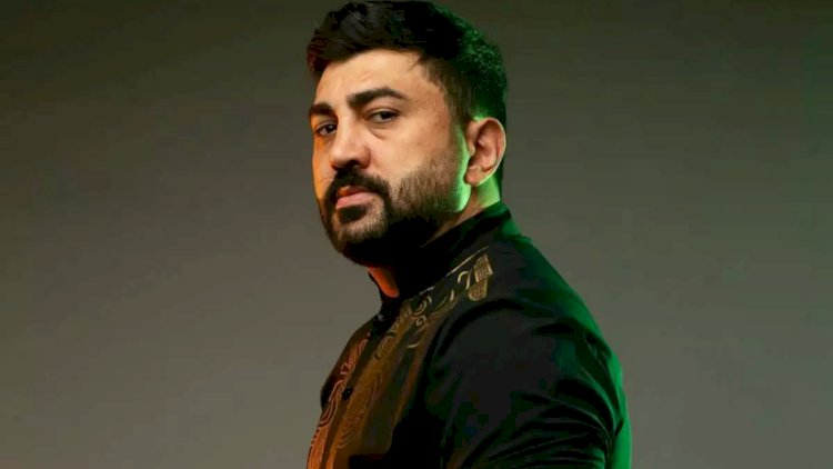    Müğənnini aldadıb 50 manat ziyana saldılar   