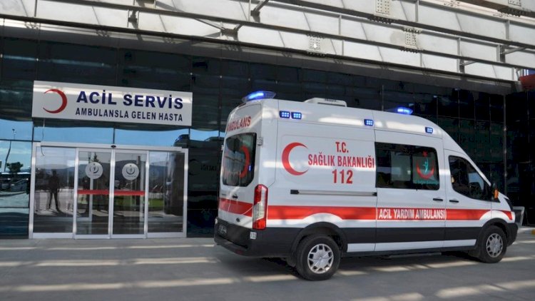    Ərdoğanın mühafizə dəstəsi qəzaya düşdü, bir polis həlak oldu   