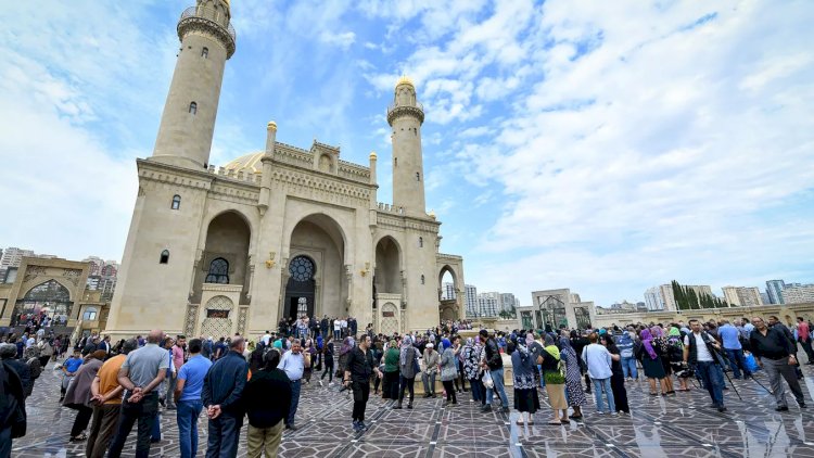    “Ramazan biznesi” - Bakıda 75 manata iftar süfrəsi   