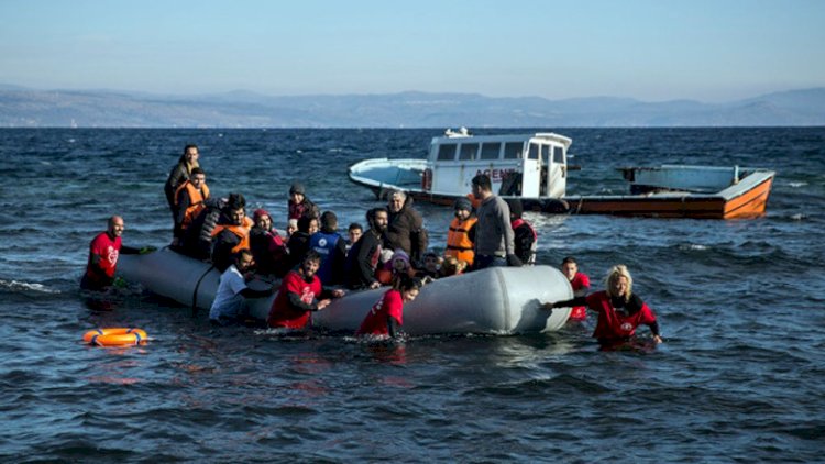    Türkiyə sahillərində miqrantları daşıyan qayıq batdı - 20 nəfər öldü    