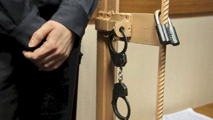    Düşmən casusuna hökm oxundu    