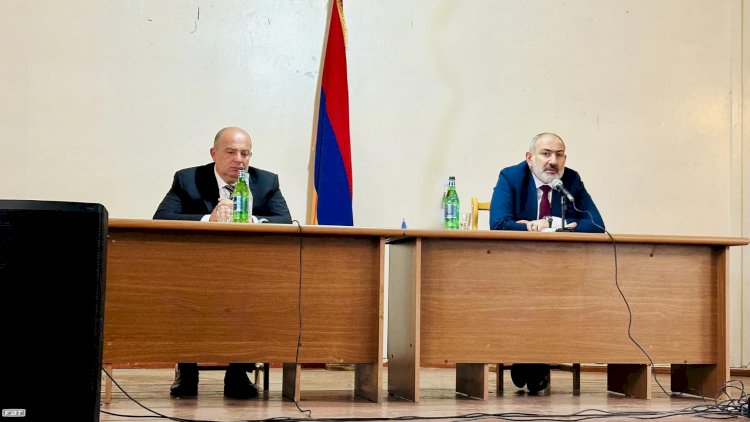    Paşinyan Qazaxla sərhədə gəldi    
